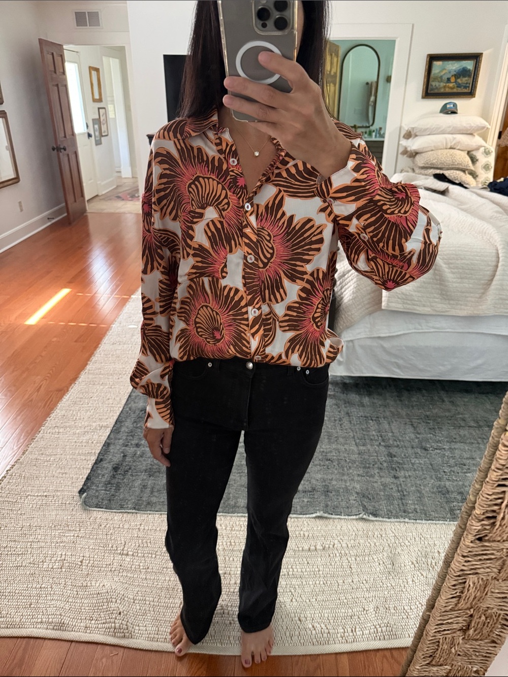 OMIKA NWT Women's Floral Print Button-Down Blouse in White Coral and Brown XS